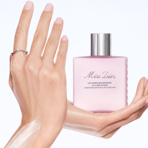 Miss Dior Rose Body Milk