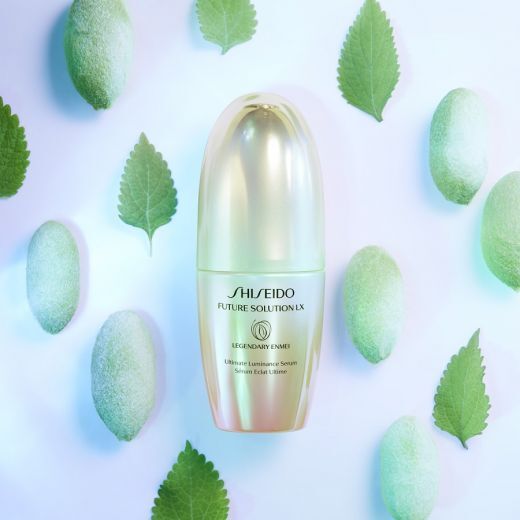 SHISEIDO Legendary Enmei Ultimate Luminance Serum Senėjimo požymius lėtinantis veido serumas