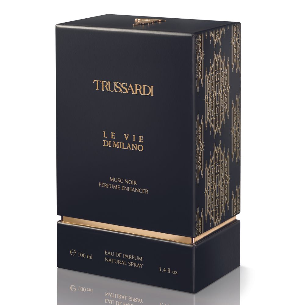 Trussardi via della spiga. Trussardi Musk Noir. Trussardi Musk Noir Perfume Enhancer. Musc Noir Perfume Enhancer Trussardi. Духи Trussardi le vie di Milano.